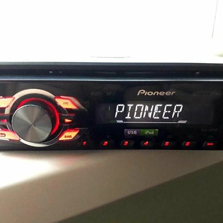 Пионер deh 1400ub. Pioneer MVH-1400ub. Автомагнитола Пионер den 1400. Deh 1400ub. Pioneer 1400