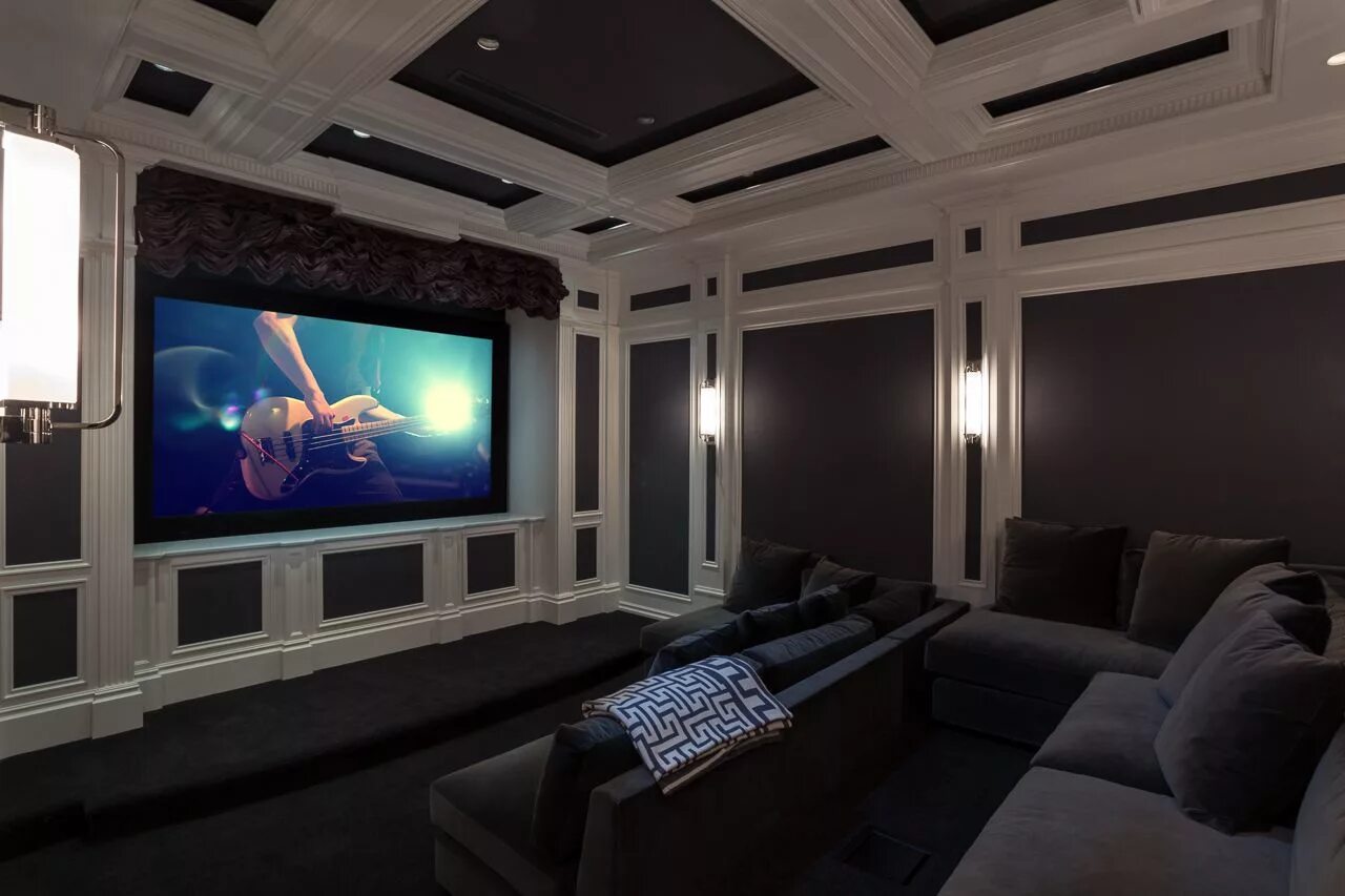 Система мультирум (multiroom). Умный дом с домашними кинотеатром. Домашний кинотеатр. Домашний кинотеатр и multiroom. Домашний кинотеатр.