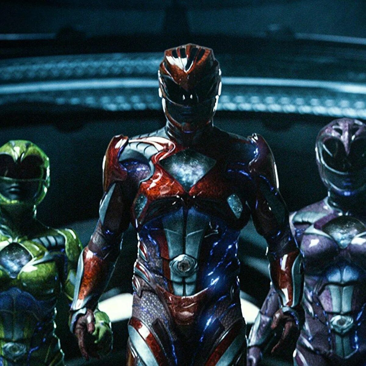 Черный могучий. Пауэр рейнджеры 2017. Power Rangers 2019. Зордон Могучие рейнджеры 2017.