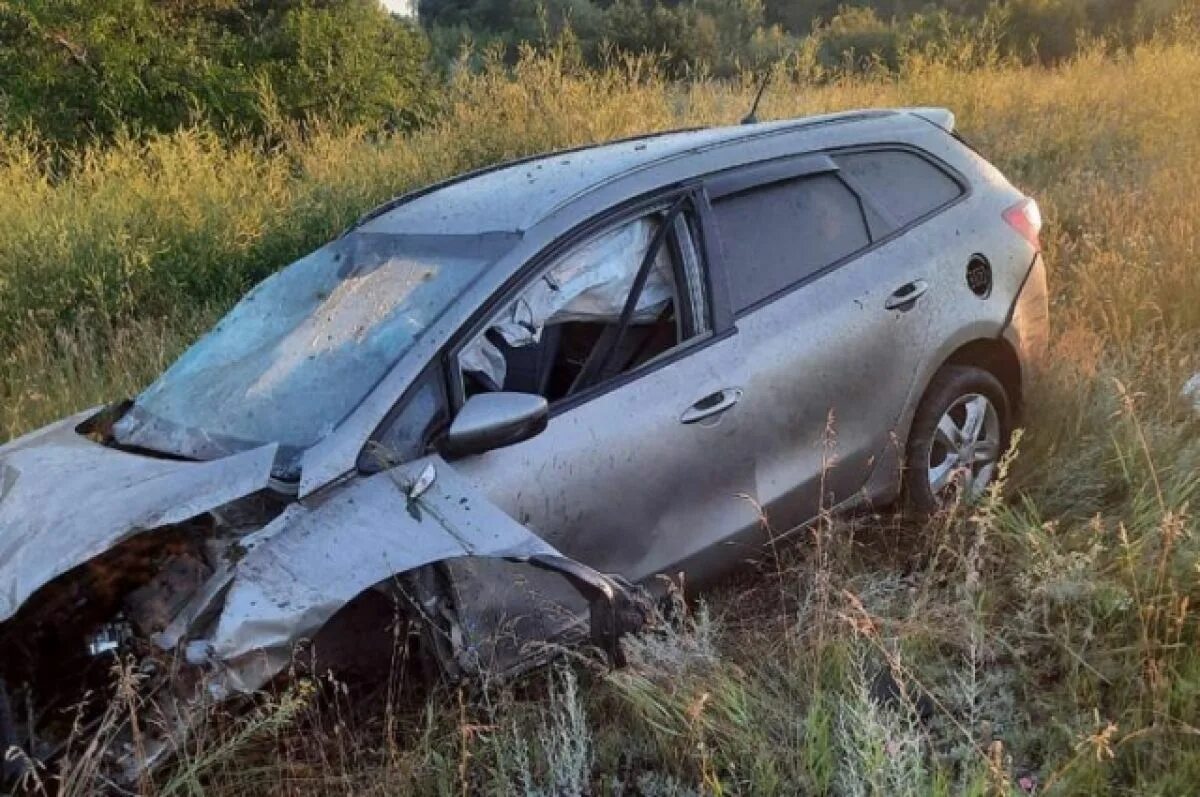 Происшествия саратов за неделю. ДТП В Духовницком районе. Авария Киа Спортейдж 3. ДТП В Духовницком районе Саратовской области.