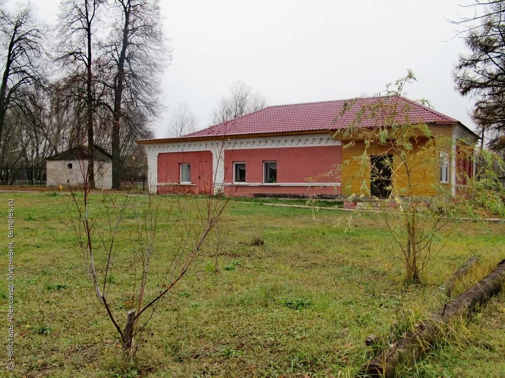 Колос липицы. Колос липицы. Русский лес липицы. Благовещенский храм липицы. Алешино калужская область.