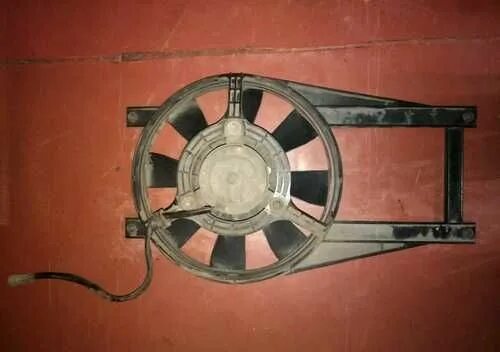 Вентилятор охлаждения радиатора ваз 2107. Электровентилятор ваз 2107. Вентилятор охлаждения 2107 инжектор. Вентилятор охлаждения спарка ваз 21214. Вентилятор охлаждения двигателя ваз 2107.