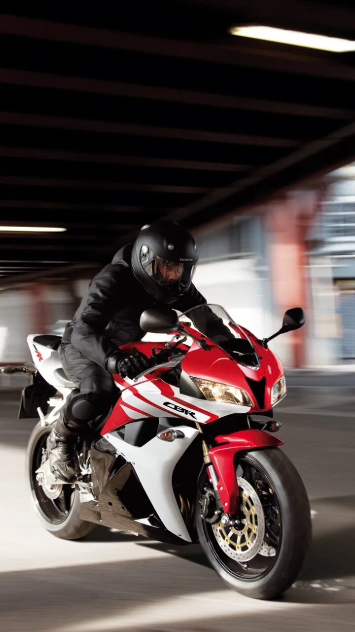 Прохожу сбр. Honda cbr600rr. хонда сбр 600рр. honda cbr 600. honda sbr 600rr.