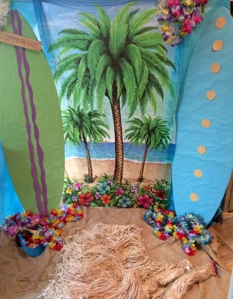 Dani's Thoughtful Corner: Monday Montage #73 Moana birthday party theme, Hawaiia