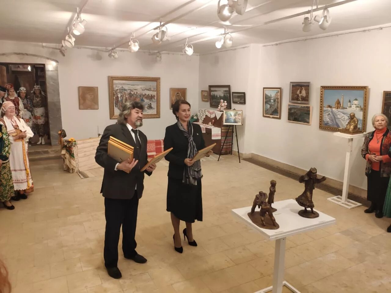 спб на открытии выставки. выставки в петербурге в ноябре. спб союз художников выставки 2021. выставка в петербурге 1 день. выставки спб.