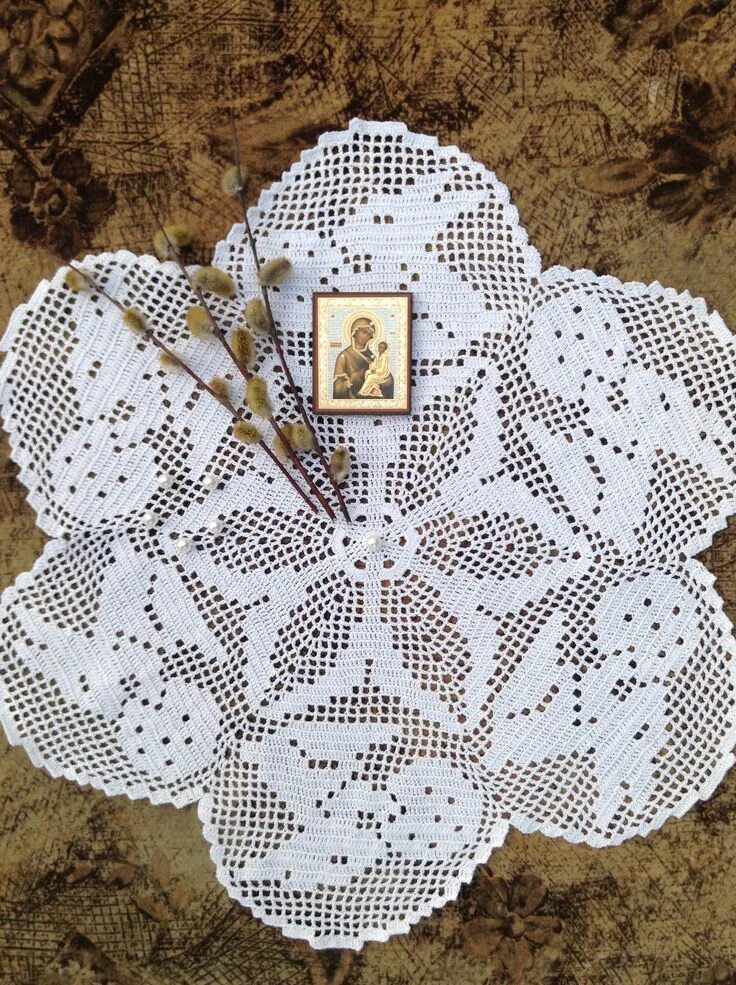 Салфетка пасхальная крючком в технике. Салфетки крючком. Салфетка на Пасху крючком. Пасхальные салфетки крючком. Филейные салфетки пасхальные.