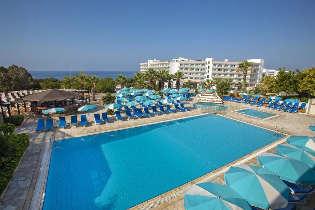 Кипр four. Отель florida кипр. кипр айя-напа отели. florida hotel 4. отель во флориде.