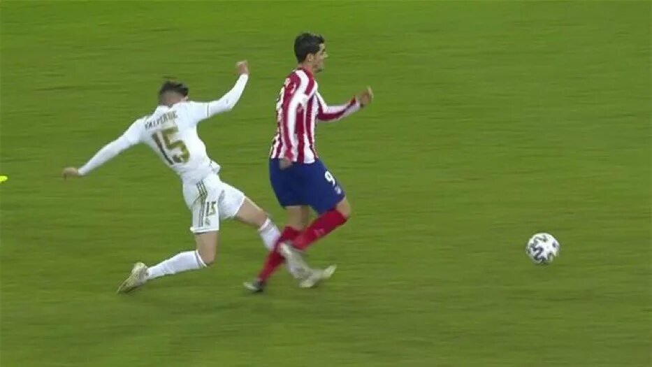 фол надежды. фол надежды. фол последней надежды в футболе это. инвернесс -фалкир матч. фол последней надежды в футболе это что значит.