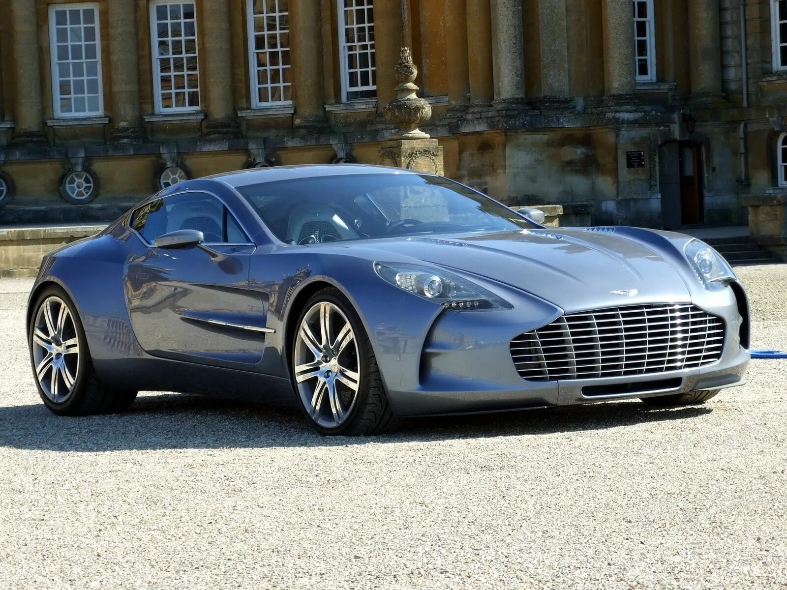 Expensive car перевод. Aston Martin one-77. Aston Martin one-77 2021.