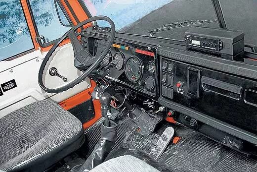 панель переключателей камаз 6520. управление камазом 43118. камаз 5410 кабина внутри. панель камаз 43118. седельный тягач камаз 65226.