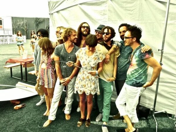 Home edward sharpe and the magnetic zeros. Edward sharpe and the magnetic zeros. home edward sharpe. edward sharpe album. magnetic zeros home.