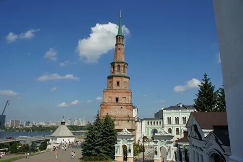 Расставьте тире башня сююмбике