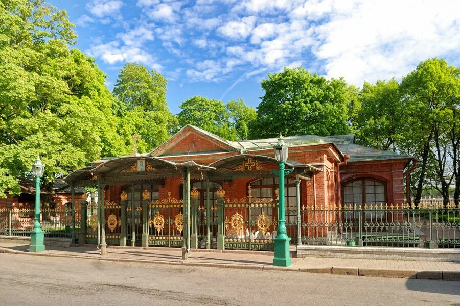 Домик петра в санкт петербурге. Дом петра 1 в санкт-петербурге. домик петра 1. первый домик петра 1 в санкт-петербурге. ,«домик» петра i в санкт-перербурге.