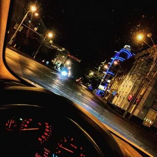 Картинка в машине ночью