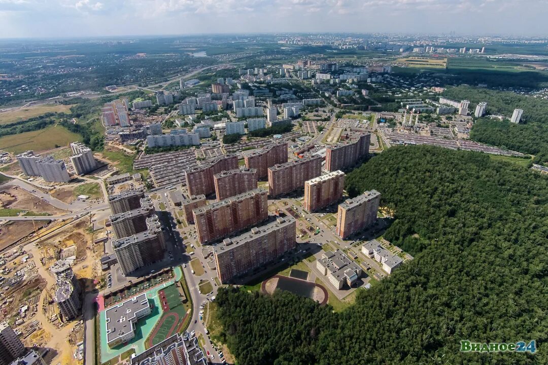 Район видный город. Видное с высоты птичьего полета Московской области. Город Жуковский с высоты птичьего полета. Жуковский с высоты птичьего полета 2021. ЖК Пироговский с высоты птичьего полета.