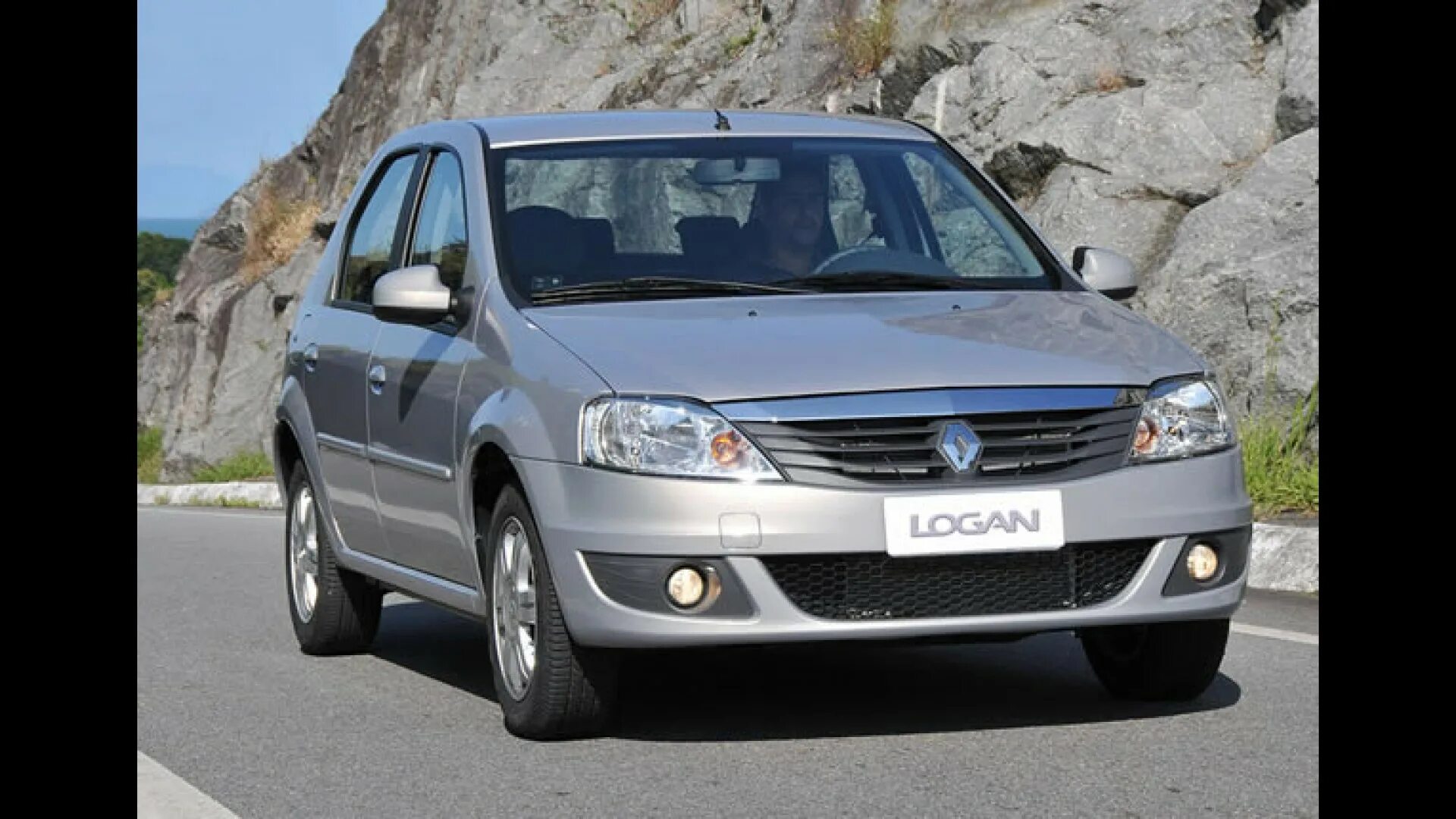 Логан 1 поколения. Рено Логан 1. Рено Логан 2011. Renault Logan 1 поколения.