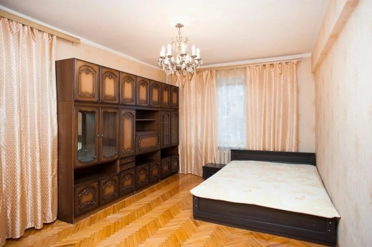 Сдать три квартиры. Квартира вторичка. Квартира в России. Квартира в Москве. Ведомственная квартира.