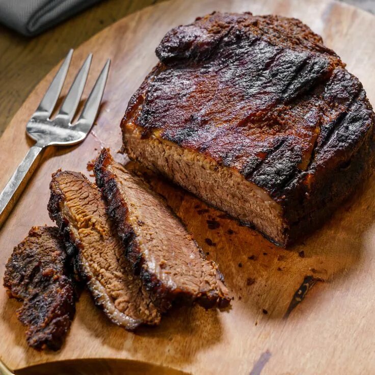 Грудинка bbq. Beef bbq липецк. Грудинка говяжья. Beef bbq липецк. Брискет с драниками.