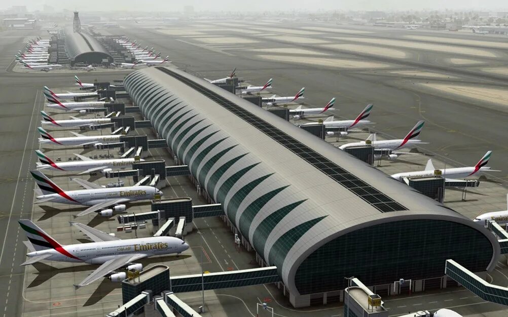 Арабские эмираты аэропорты международные. Международный аэропорт Дубай. Международный аэропорт Дубай, Объединенные арабские эмираты, Дубай. ДХБ аэропорт Дубай. Аэропорт в ОАЭ DXB.