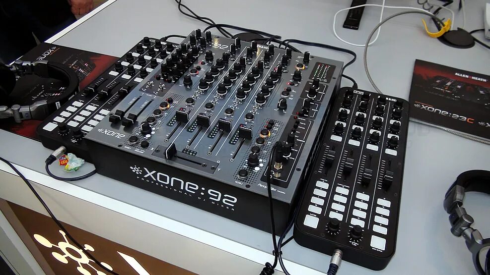 Allen & Heath XONE:92. XONE 92 Mixer EQ Hertz maping. XONE 92 Mixer EQ Hertz Map. XONE 23. Xone internal