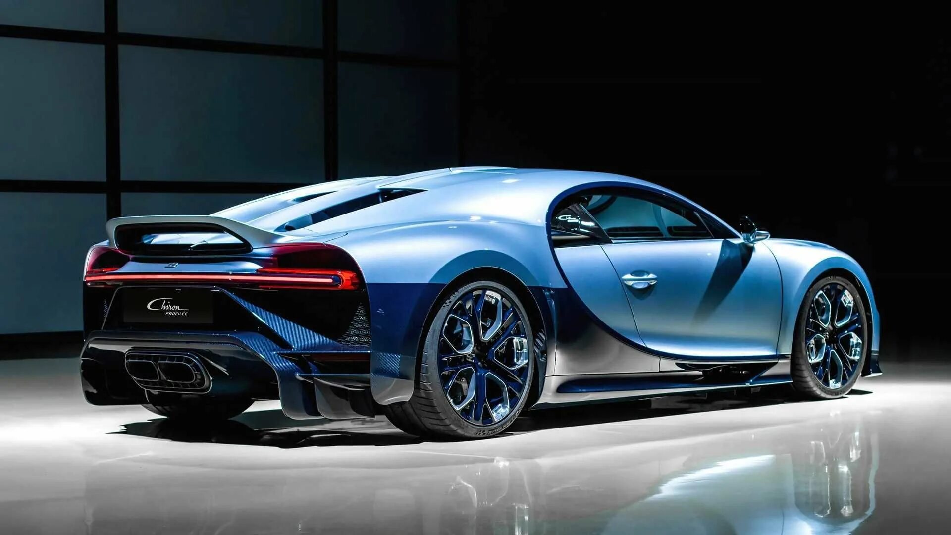 Новая bugatti. Бугатти ЧИРОН. Бугатти ЧИРОН 2022. Bugatti Chiron profile 2023. Бугатти ЧИРОН 2020.