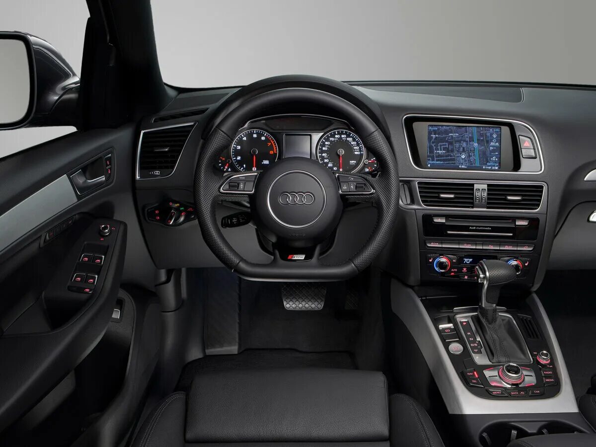 Audi Q5 Hybrid: Пробки помогают экономить - DRIVE2