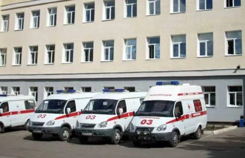 неотложка красногвардейский. машина скорой помощи врачи. ржавая машина скорой помощи. скорая медицинская помощь. машина неотложной скорой помощи.