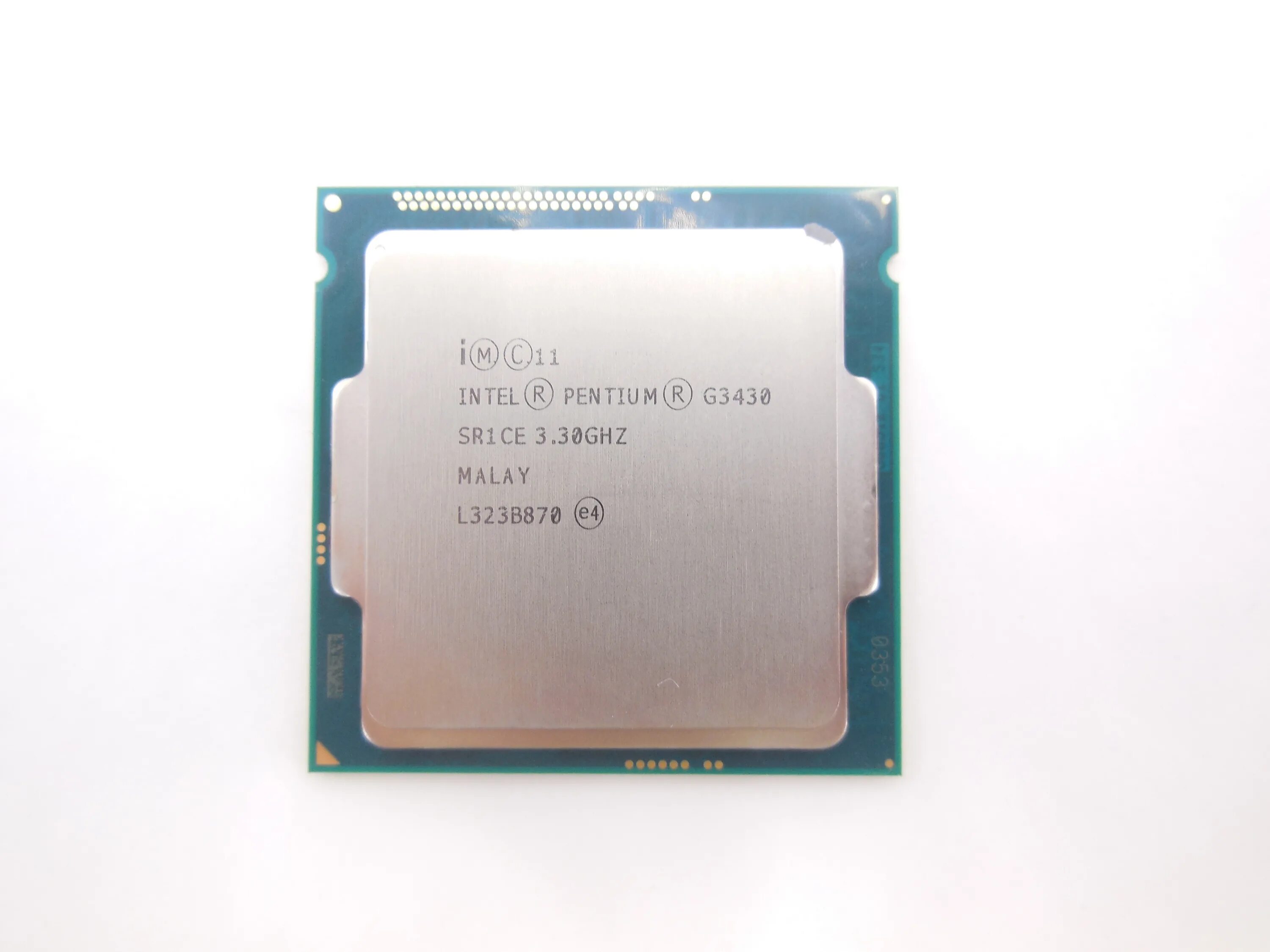 Xeon w. Процессор socket-1155 intel core i3-2100, 3,1 ггц. Процессор 4 ядра 1 3 ггц. Xeon w5 34. I5 3340.