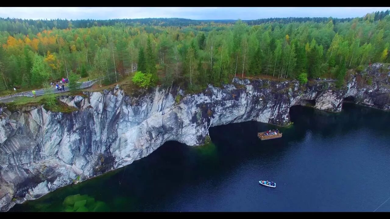 Карелия карьер работа. Мраморный карьер в карелии рускеала. гранитный карьер в карелии рускеала. бобровский карьер. березовка карьер карелия карьер.