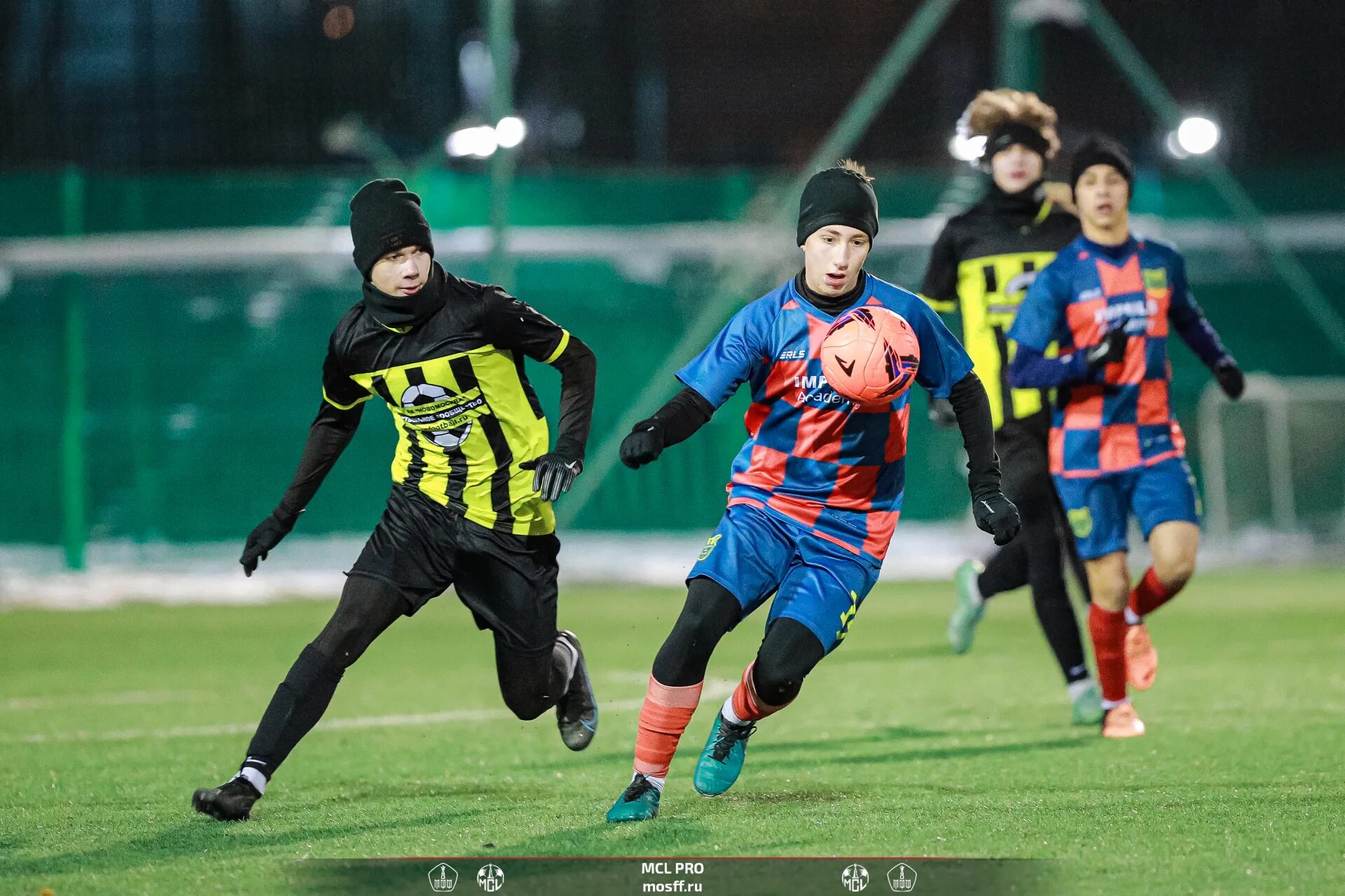 Зимнее первенство москвы по футболу 2024 2009