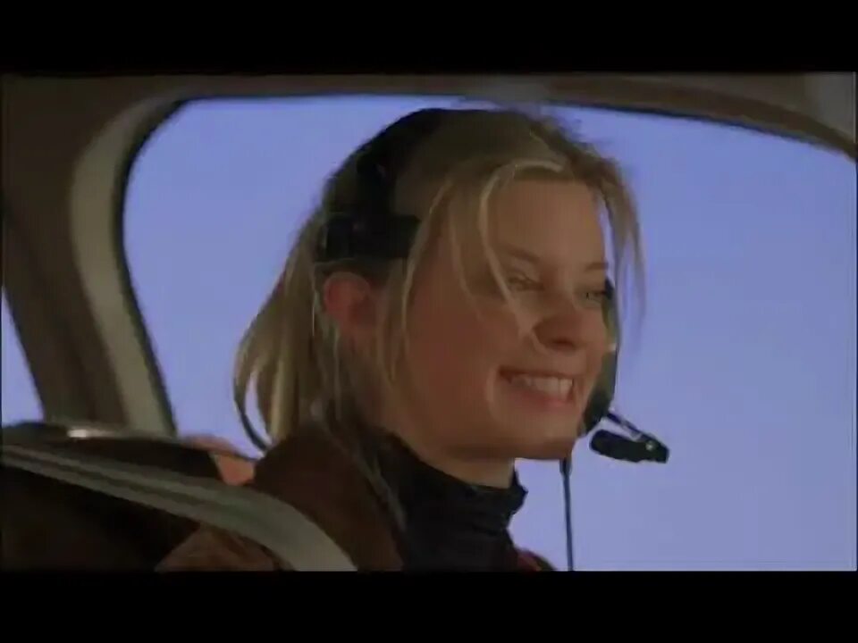 Тристин леффлер крысиные бега. Крысиные бега 2001 эми смарт. Крысиные бега фильм 2001 гитлер. Крысиные бега трейлер. Тристин леффлер крысиные бега.