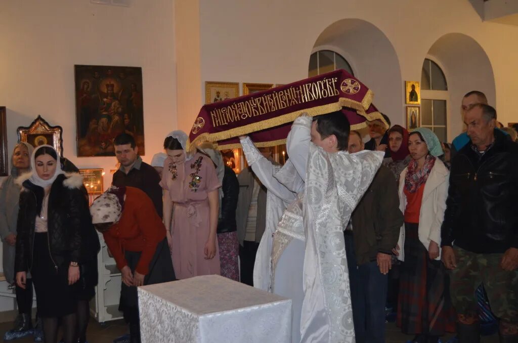 храм царственных мучеников в ясенево расписание богослужений. храм царственных страстотерпцев подольск. храм страстотерпцев расписание богослужений. календарь для воскресной школы. расписание служб в храме сорока севастийских мучеников.