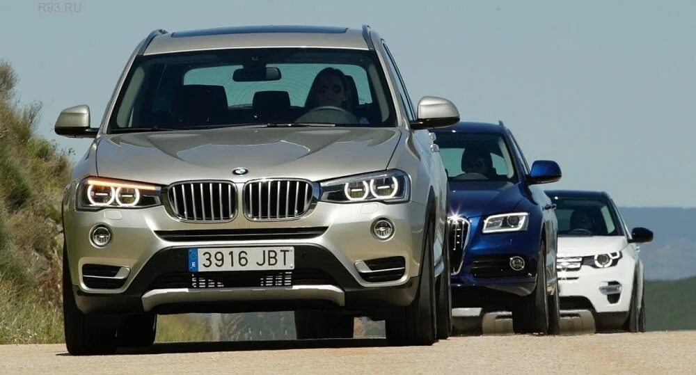 Сравнение бмв х3. Китайский БМВ х5. BMW x3 Audi q3. BMW x1 vs Audi q5. Русский китаец БМВ х3м.