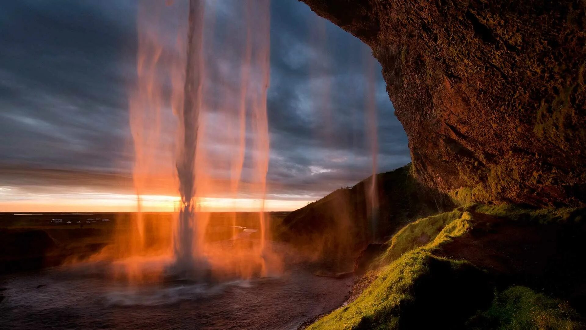Водопад Сельяландсфосс Исландия. Водопад Сельяландсфосс, Исландия закат. Большой водопад. Завораживающая красота. Видео обои блокировки