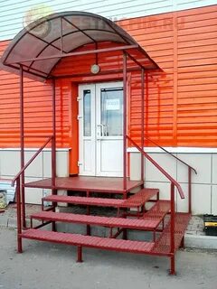 Крыльцо металлическое козырьком