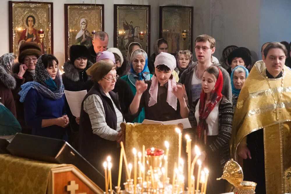 служба в свято тихоновском храме ярославль