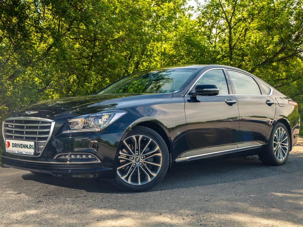 Hyundai genesis g80 2015. Хендай генезис и экус. Хендай дженезис 2016. Хендай премиум седан. Hyundai genesis 2011.