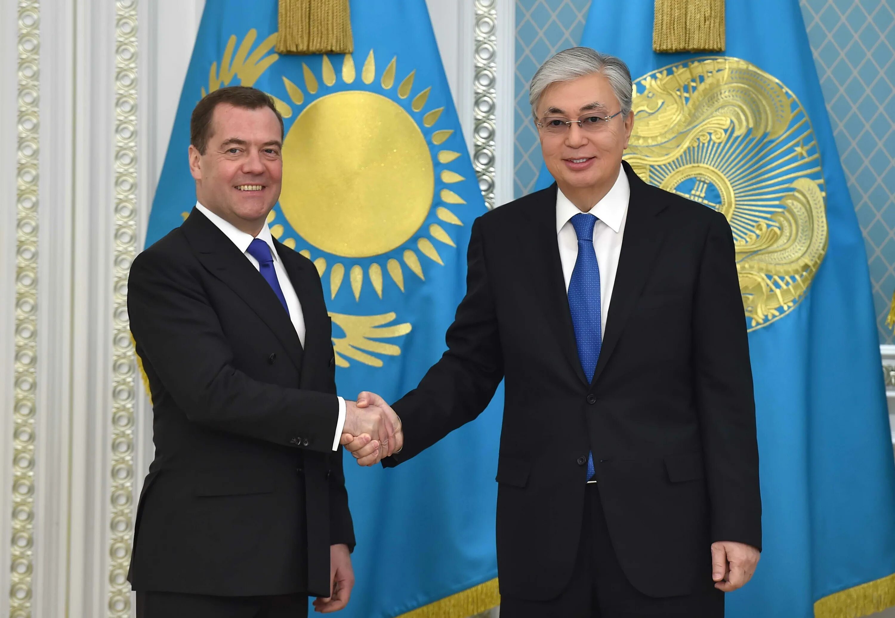 Президентская казахстана. Касым-Жомарт Токаев и Назарбаев. Токаев и Назарбаев.