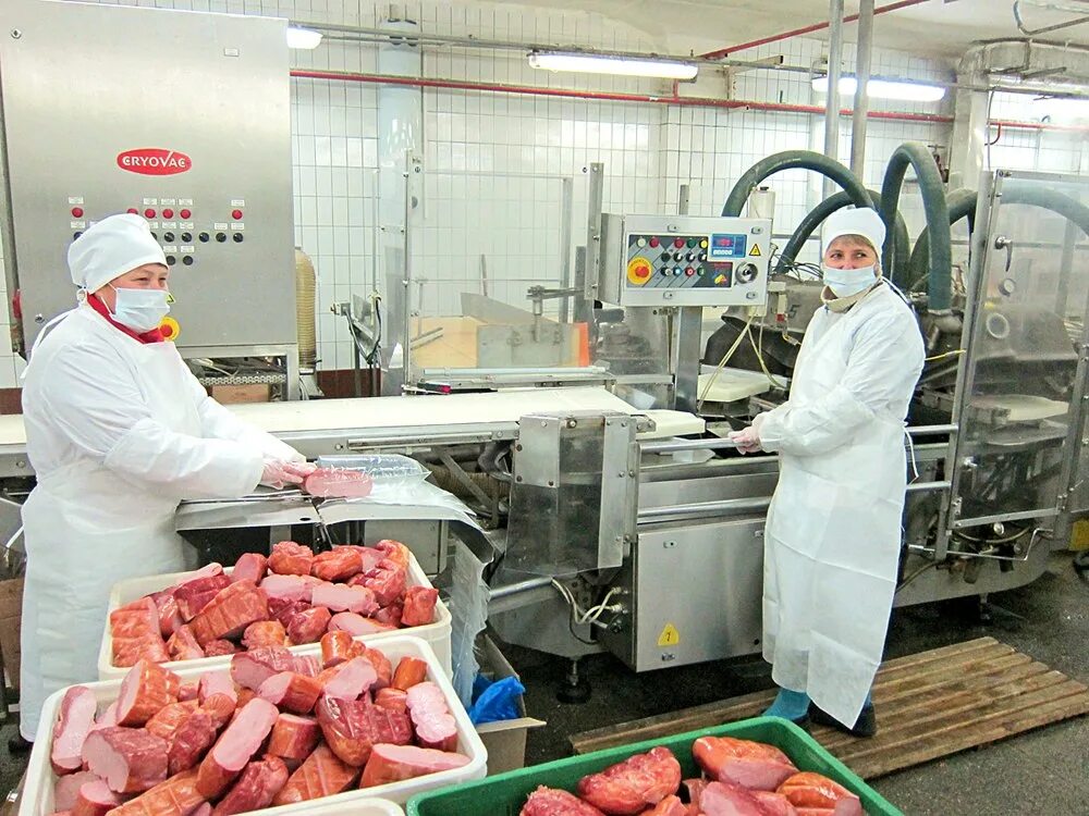 Мясокомбинат жд вокзал. Микоян колбасный завод. завод микоян колбасный цех. завод микоян в москве. зао «микояновский мясокомбинат».