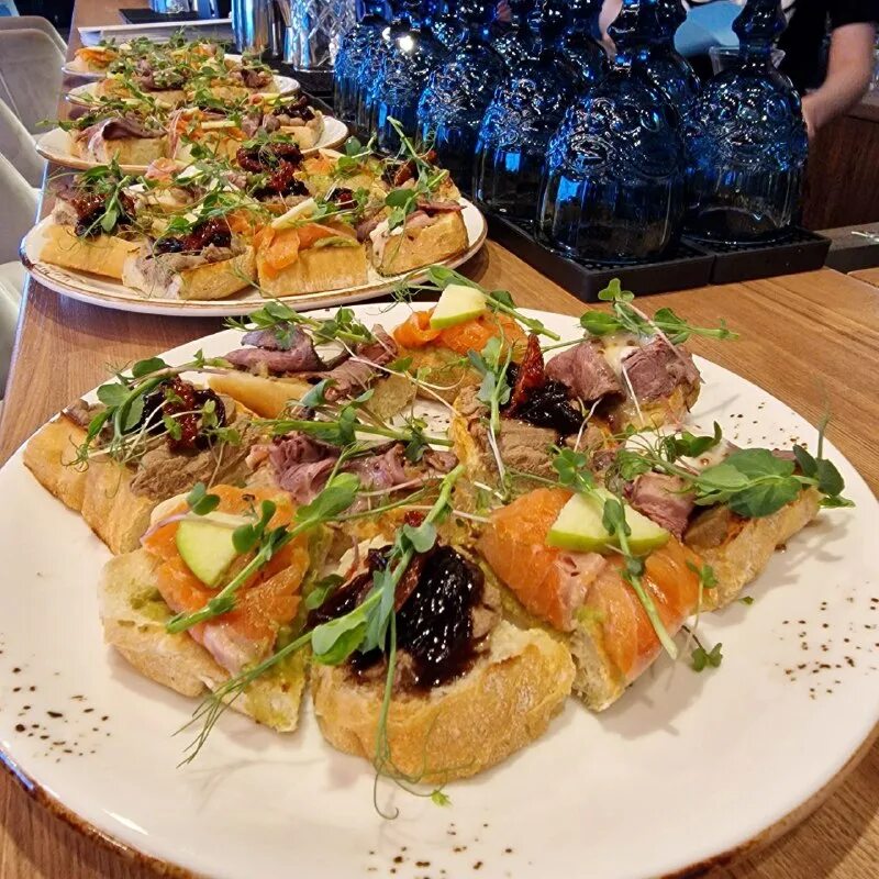 гриль бар новый уренгой. гринго бар. паб арктика новый уренгой. гриль бар новый уренгой. гриль бар новый уренгой.