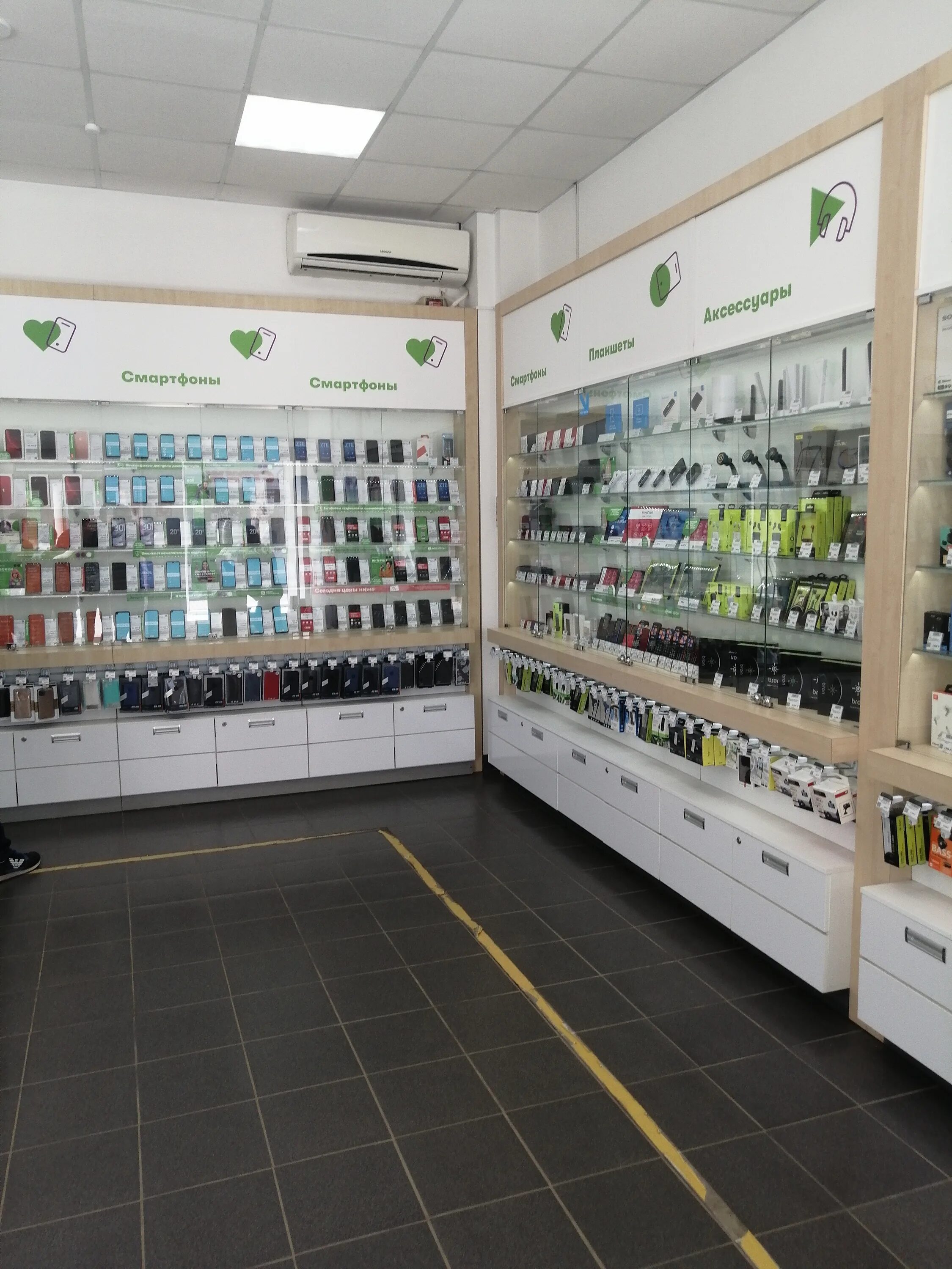 салон мегафон. офис мегафон рязань. конкуренты мегафон ритейл. салон связи мегафон. салон мегафон.