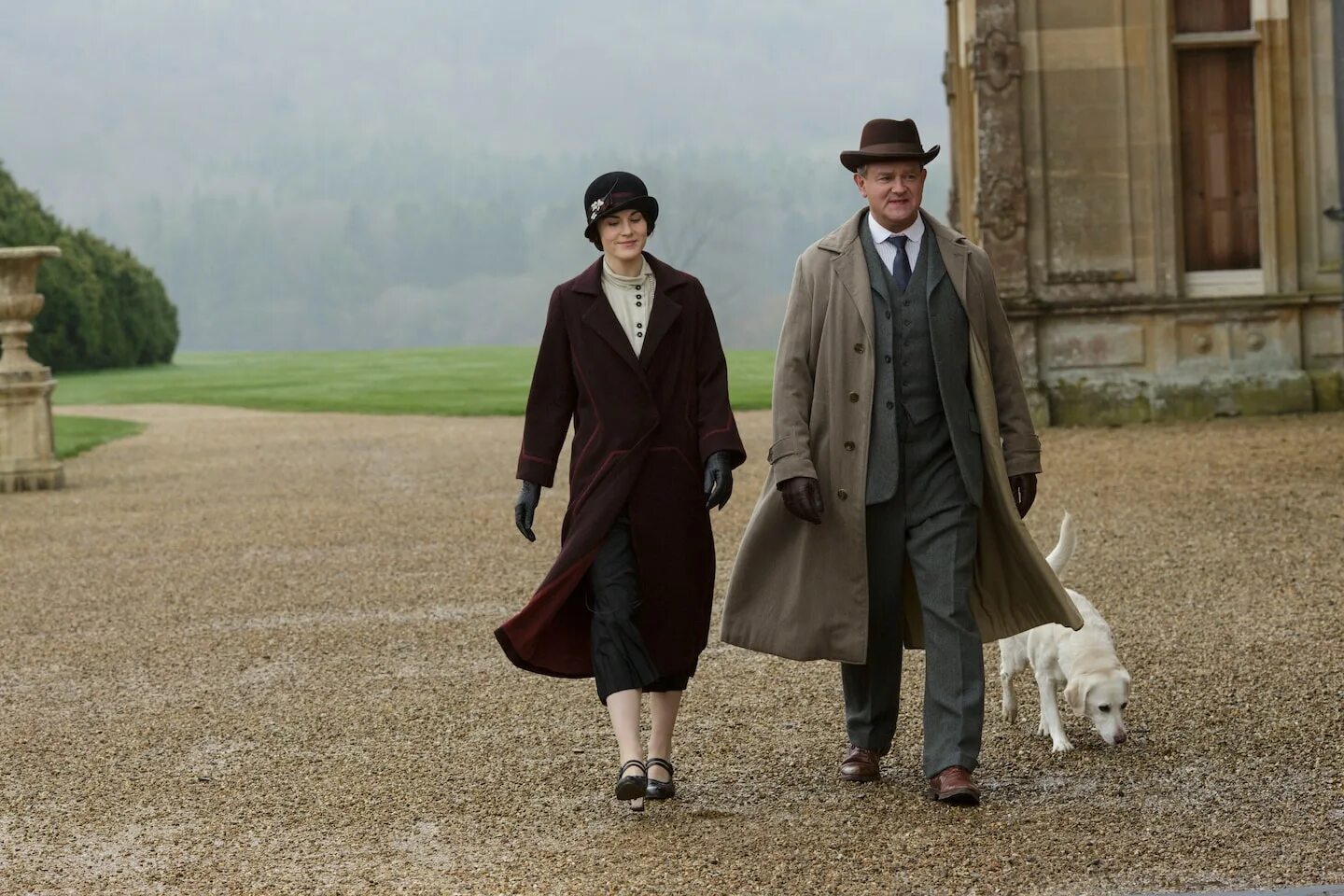 Аббатство даунтон. Имельда стонтон аббатство даунтон. Аббатство даунтон 2 (2022). Аббатство даунтон 2019 кадры. Мэгги смит аббатство даунтон 2.