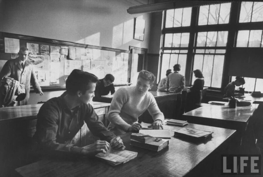 Высшее образование в 60 лет. Наука и образование в ссср. советские школы 1958. школа ссср и сша. школа в америке в ссср.