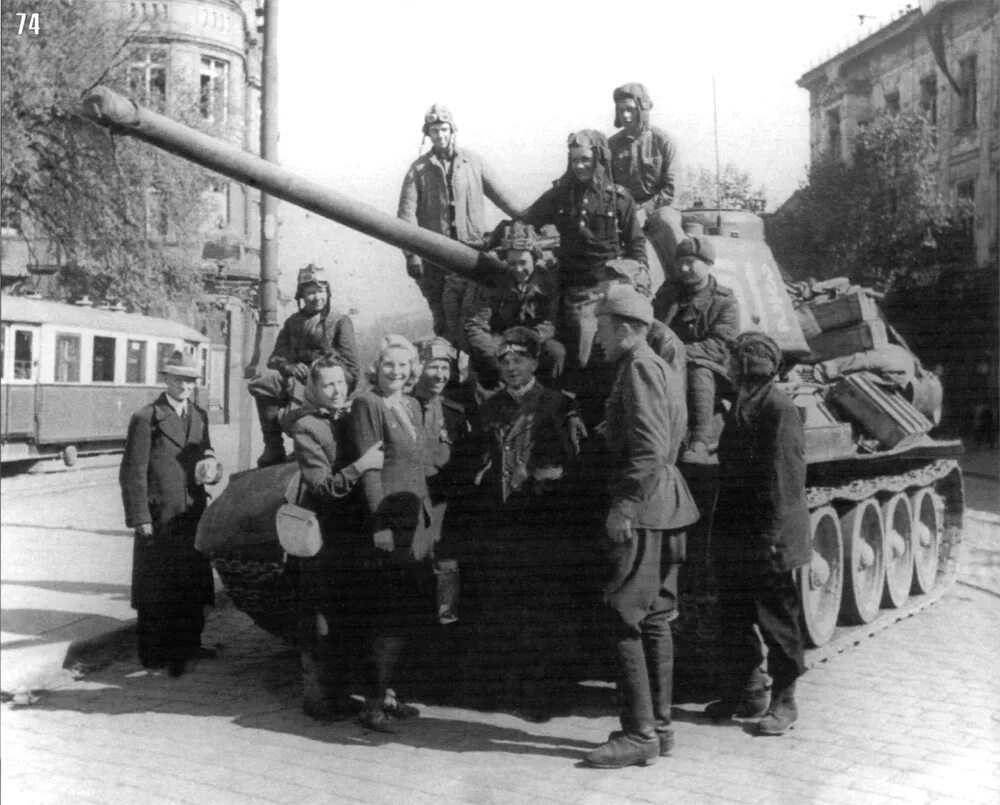 5-Й Гвардейский танковый корпус. Т34 Гвардейской танковой армии. Т-34-85 7 Гвардейский танковый корпус. Т 34 85 Гвардейский. Г танковый корпус