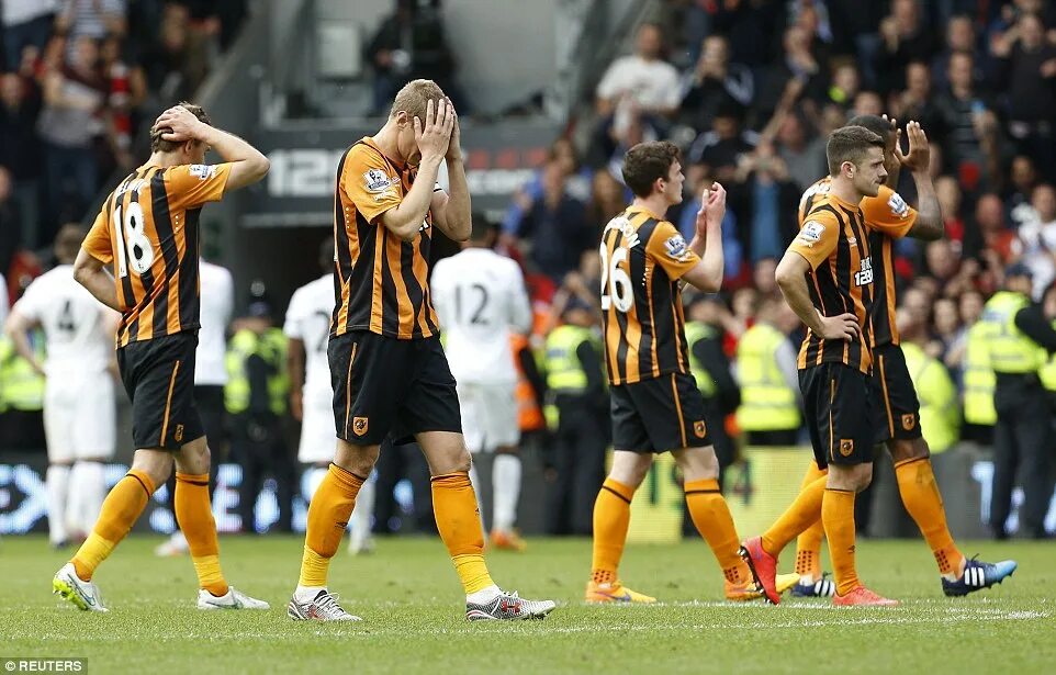 Hull city. Халл Сити. Халл Сити команда. Футбольный клуб Халл. Нобл Халл Сити.