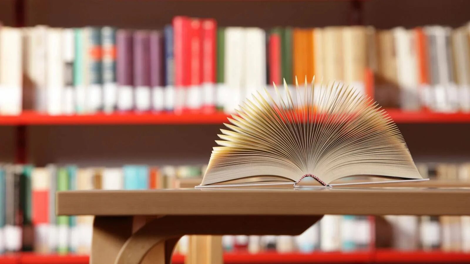 Библиотека сайт. Библиотека картинки. библиотека фон. полки для книг. красивый фон с книгами.