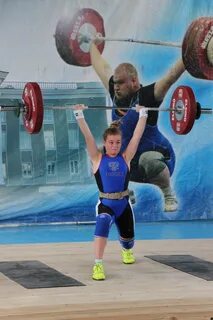 Из правил соревнования по тяжелой атлетике