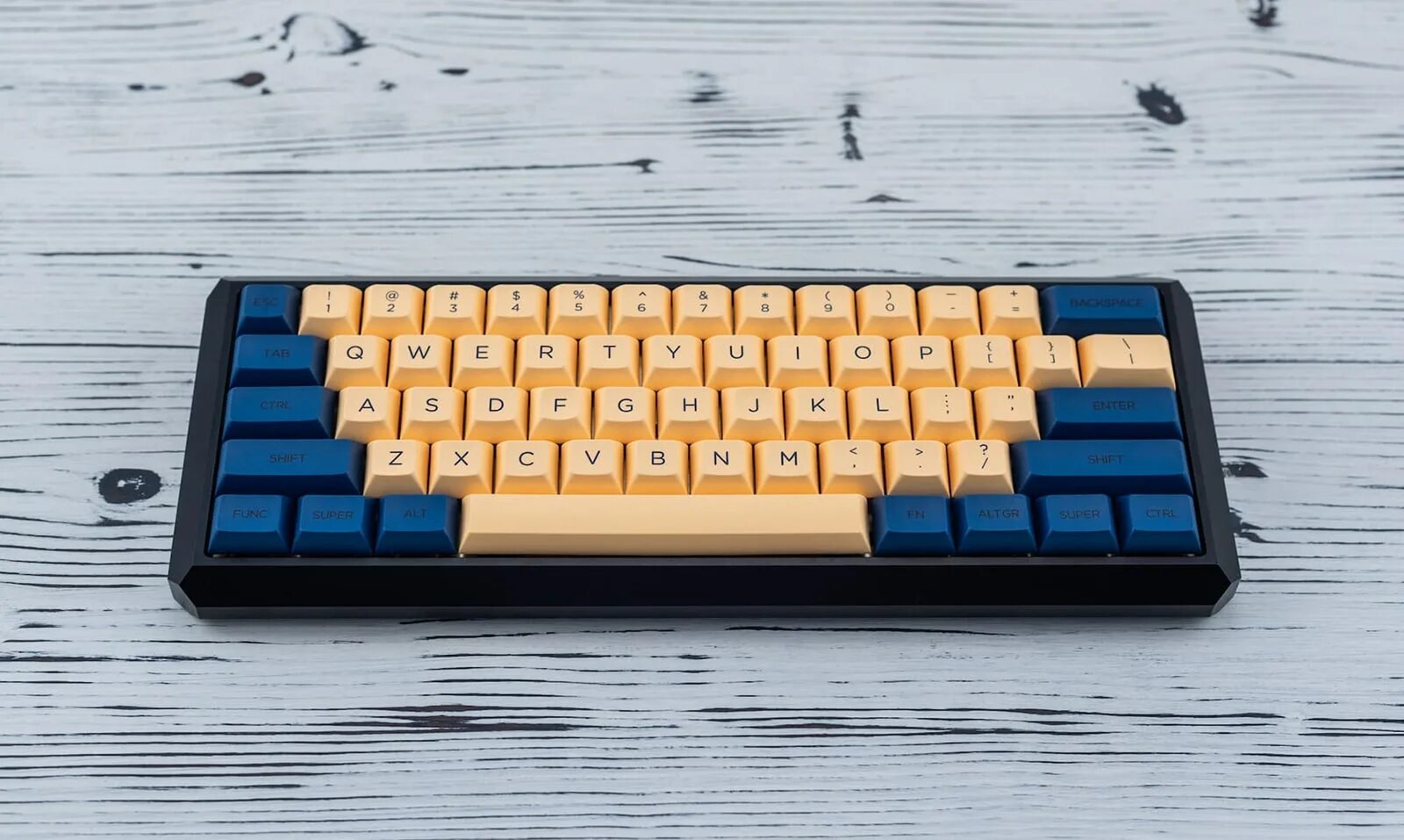 Geekboards. Geekboards 40% клавиатура. клавиатура equalz one custom keyboard. кастомные кнопки для клавиатуры. кастомные клавиши для клавиатуры.