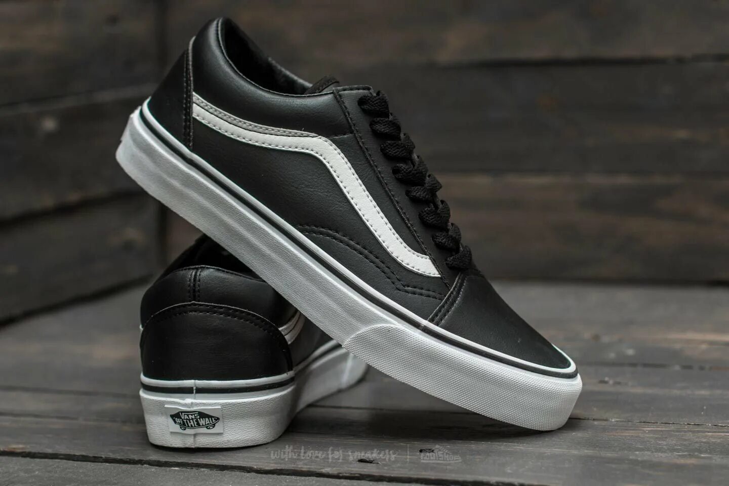 Кеды vans old Skool Classic tumble. Vans old Skool COMFYCUSH Classic. Vans COMFYCUSH old Skool Black White. Vans Classic old School Black. Вансы скул оригинал купить