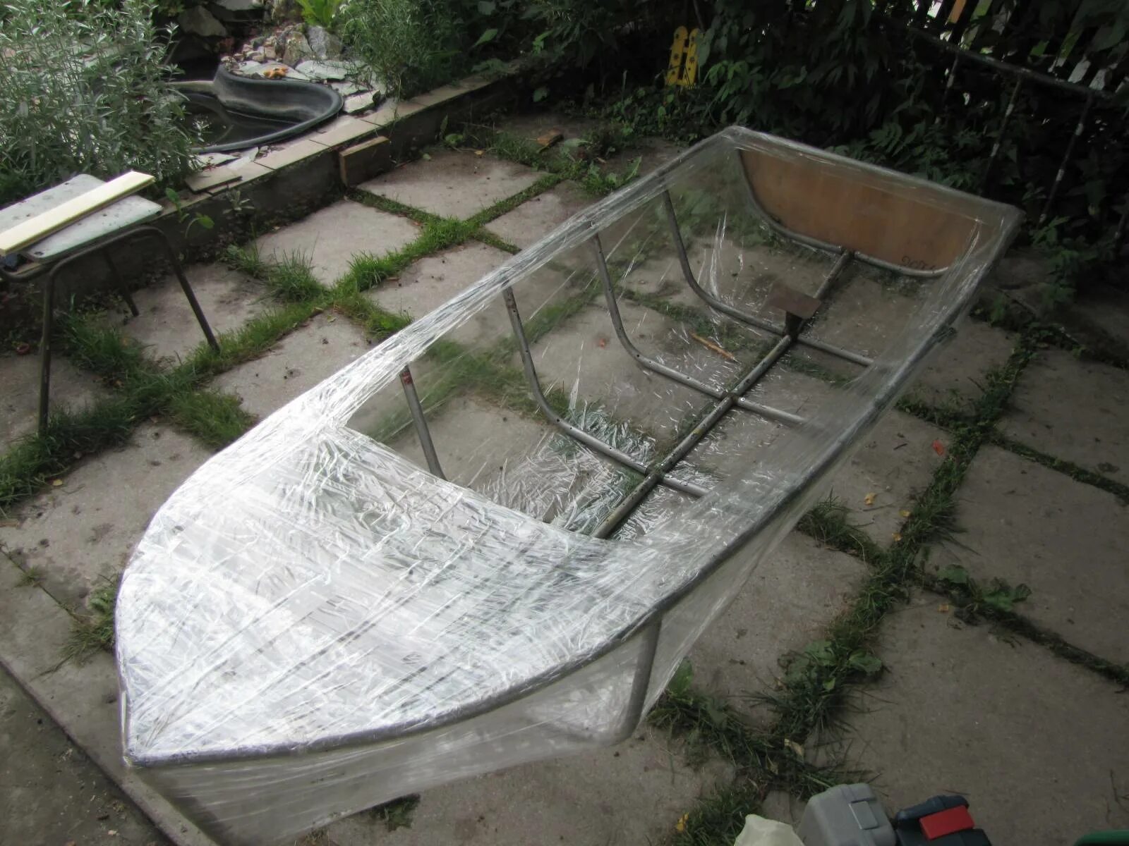 Кресло для лодки пвх поворотное на ликтрос. Поворотное кресло лодки пвх gladiator b330al. Самодельная резиновая лодка. Лодка из канализационных пластиковых труб. Как сделать лодку пвх своими руками.